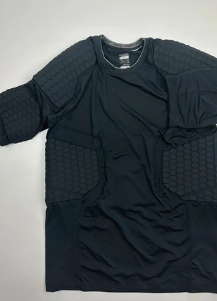 T-shirt Nike pro combat- compression - drifit - rembourre - football américain - rugby- taille XXL, marca: Nike, estado: Muito bom, tamanho: XXL, €25.00, €26.95 inclui Proteção do Comprador