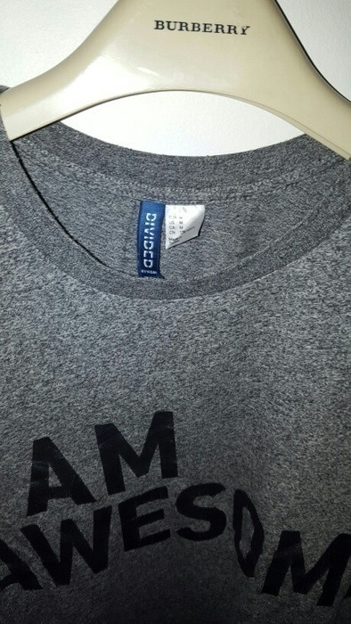 T-shirt H&M taille m gris 4