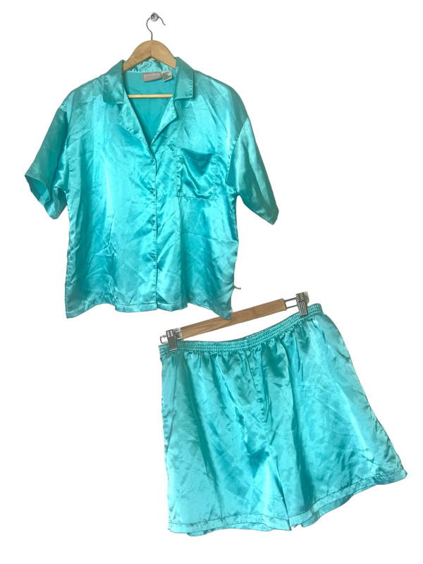 90s Silky Aqua PJ Shorts Set |50%off•bundles 1