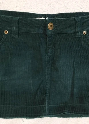 Minifalda verde de pana, marca: Stradivarius, estado: Muy bueno, tamaño: L / 40 / 12, 5,00 €, 5,95 € Protección al comprador incluida