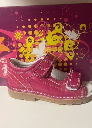 Sandaal Piedro 26, merk: Piedro, staat: Nieuw zonder prijskaartje, maat: 26, € 10,00, € 11,20 inclusief Kopersbescherming