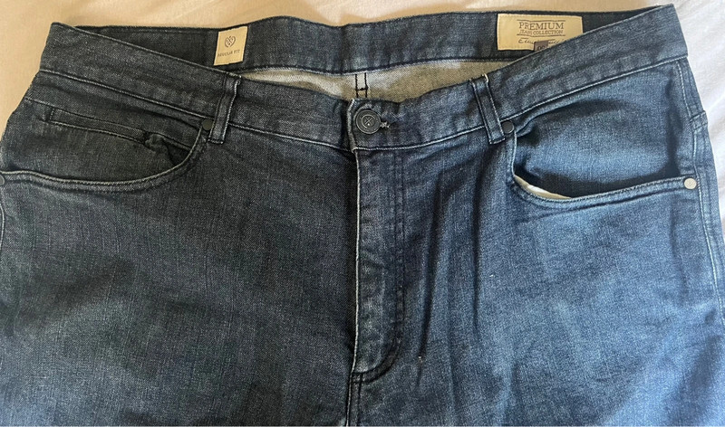 Pantalones vaqueros Emidio Tucci regular fit. Vinted