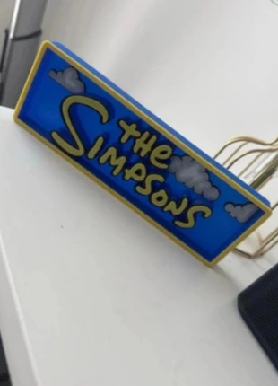 Logo The Simpsons, marque: The Simpsons, état: Très bon état, taille: Taille unique, 6,00 €, 7,00 € Protection acheteurs incluse