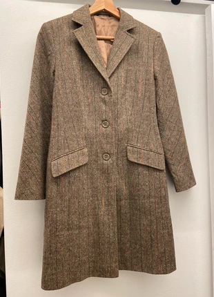 Vintage midi wool silk blend blazer, état: Très bon état, taille: M / 38 / 10, 37,00 €, 39,55 € Protection acheteurs incluse