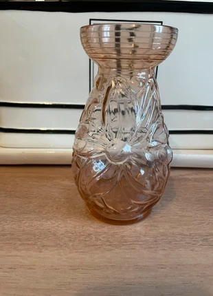 Petit vase rose vintage en verre. Motif fleur., marque: ancien, état: Très bon état, 6,00 €, 7,00 € Protection acheteurs incluse