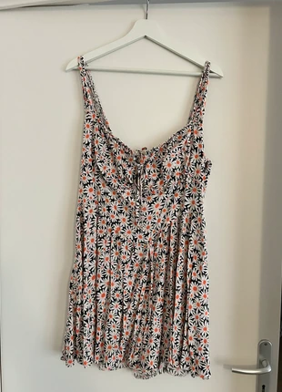 Robe à bretelle, robe à fleur, marque: ASOS, état: Neuf sans étiquette, taille: XXXL / 46 / 18, 10,00 €, 11,20 € Protection acheteurs incluse