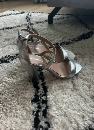 zilverkleurige Glamorous ASOS blok hakken high heeled sandals summer, brand: Glamorous, condizioni: Ottime, taglia: 38, €10.00, €11.20 include la Protezione acquisti
