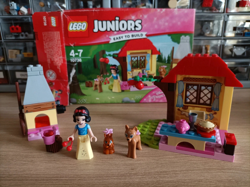 Lego junior 10738 1