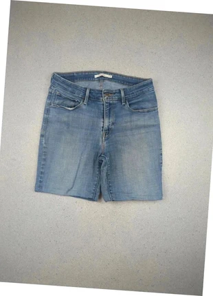 Short en jean stretch taille mi-haute | Levi’s Mid Rise Skinny | Bleu moyen | W30 L32, marque: Levi's, état: Bon état, taille: M / 38 / 10, 6,00 €, 7,00 € Protection acheteurs (Pro) incluse