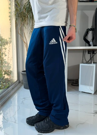Jogging Adidas Vintage l S, marque: adidas, état: Bon état, taille: S, 15,00 €, 16,45 € Protection acheteurs (Pro) incluse