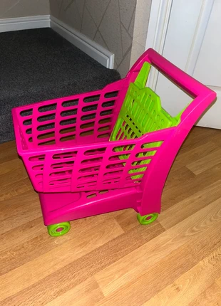 Pink shopping trolley, brand: NO LABEL, condition: Very good, £3.00, £3.54 includes Buyer Protection