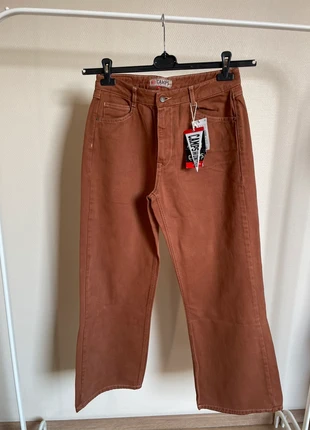 Jeans brun/rouge brique neuf, marque: Camps United, état: Neuf avec étiquette, taille: L / 40 / 12, 7,50 €, 8,58 € Protection acheteurs incluse