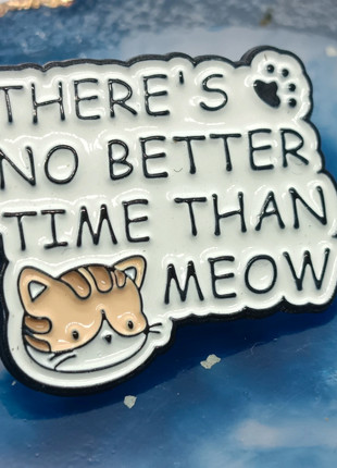 Pins chat beige blanc patte there's no better time than meow goth alt Y2K wicca magic kawaii pastel, marque: Witch, état: Très bon état, 3,00 €, 3,85 € Protection acheteurs (Pro) incluse