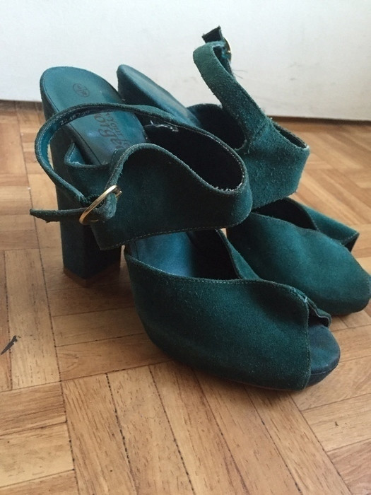 Chaussures à talons vert emeraude 1