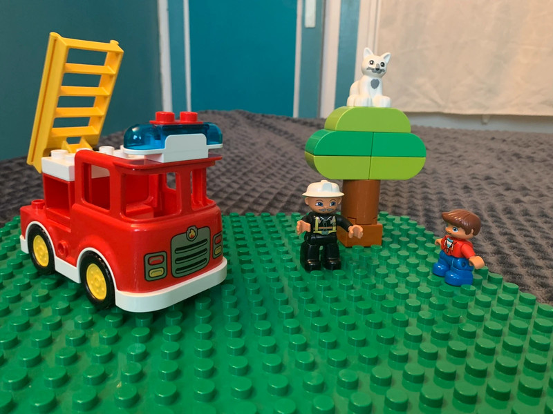 Lego 10901 Duplo - Le Camion De Pompiers (sons & lumières)