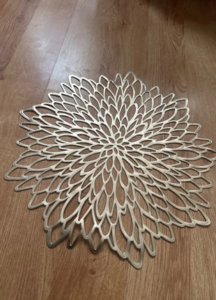 6 gold place settings plate mats Christmas Xmas decorations scandi centrepiece for dining table, brand: Scandi, condition: Very good, £11.88, £13.17 includes Buyer Protection Pro