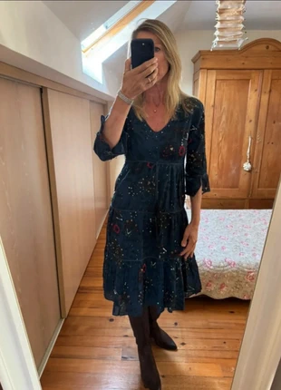 Robe bohème chic Essentiel Antwerp, merk: Essentiel Antwerp, staat: Heel goed, maat: S / 36 / 8, € 38,00, € 40,60 inclusief Kopersbescherming