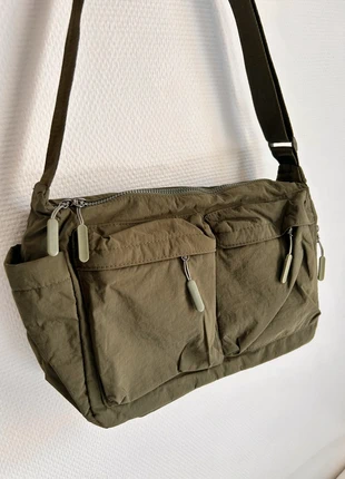 Sac à bandoulière utilitaire kaki militaire en nylon - Streetwear Lifestyle Y2k - Summer Bag, brand: Vintage Dressing, condition: New without tags, €29.90, €32.10 includes Buyer Protection