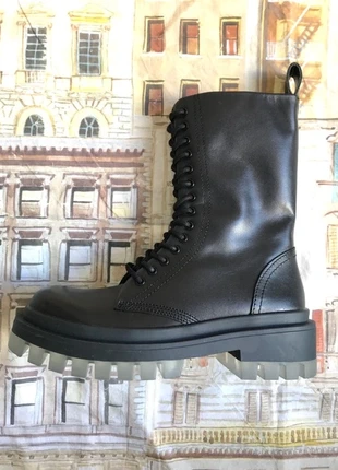 Bottes noires cuir track Zara pointure 36, marca: Zara, estado: Nuevo con etiquetas, tamaño: 36, 48,00 €, 51,10 € Protección al comprador incluida