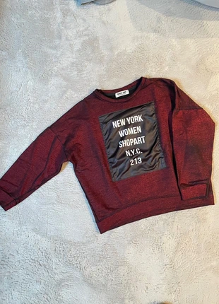 Felpa Shop Art bordeaux e nero metallizzato stile used, marca: SHOP ART, estado: Novo sem etiquetas, tamanho: S / 36 / 8, €18.00, €19.60 inclui Proteção do Comprador