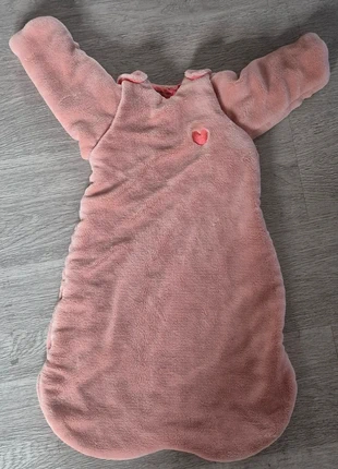 Gigoteuse hiver Verbaudet 0-6 mois fille, marque: Verbaudet, état: Très bon état, taille: 3-6 mois / 62 cm, 10,00 €, 11,20 € Protection acheteurs incluse