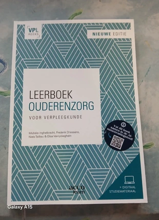 Leerboek ouderenzorg, état: Neuf sans étiquette, 30,00 €, 32,20 € Protection acheteurs incluse