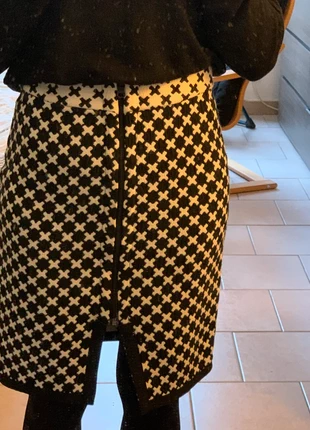 Jupe motif noir et blanc, marque: Paul Brial, état: Très bon état, taille: S / 36 / 8, 3,00 €, 3,85 € Protection acheteurs incluse