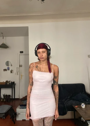 mini robe rose, marque: Don't Call Me Jennyfer, état: Très bon état, taille: XS / 34 / 6, 5,00 €, 5,95 € Protection acheteurs incluse