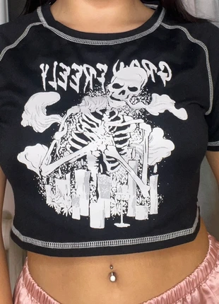 Top crop, zustand: Sehr gut, größe: XS / 34 / 6, 6,00 €, 7,00 € inklusive Vinted-Käuferschutz
