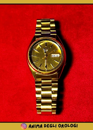 Orologio Seiko 5 colore oro, marke: Seiko, zustand: Sehr gut, größe: 30–38 mm, 100,00 €, 105,70 € inklusive Vinted-Käuferschutz