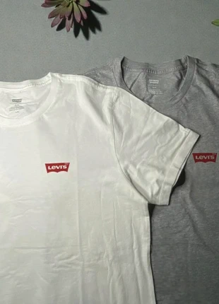 Levi’s 2-Pack L T-Shirt Uomo Girocollo Cotone 100% Magliette Manica Corta Logo Originale 2 Pezzi, marque: Levi's, état: Neuf avec étiquette, taille: L, 20,00 €, 21,70 € Protection acheteurs incluse