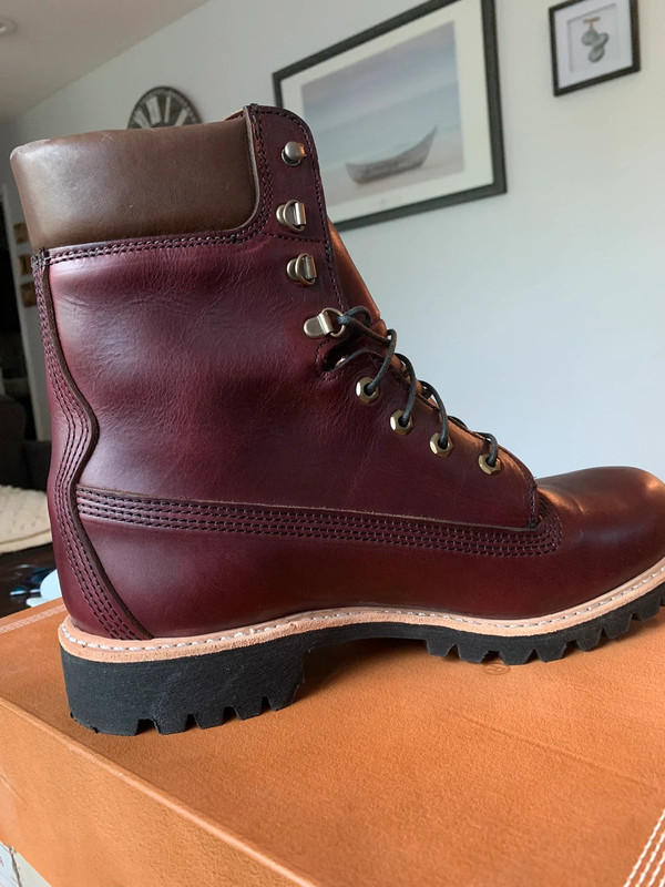 Burgundy Timberland boots 2