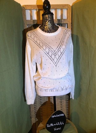 Pull-over blanc vintage taille 42/44, merk: sans marque, staat: Heel goed, maat: XL / 42 / 14, € 12,00, € 13,30 inclusief Kopersbescherming Pro
