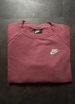 Pull Nike rose - taille M - très bon état - logo brodé blanc, brand: Nike, condition: Very good, size: M / 38 / 10, €16.90, €18.45 includes Buyer Protection Pro