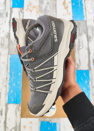 Baskets Sneackers Salomon Contagrip Trail Running Randonnée << Grey White >> Taille 42, marque: Salomon, état: Très bon état, taille: 42, 65,00 €, 68,95 € Protection acheteurs (Pro) incluse