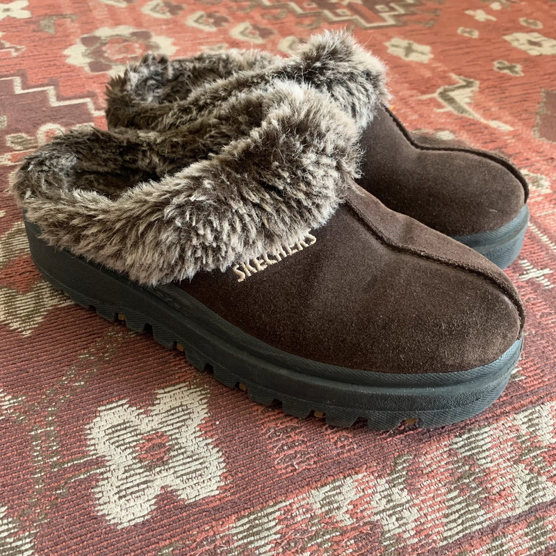 Skechers platform slippers 2