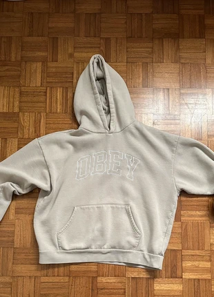 Felpa con cappuccio OBEY color beige chiaro, taglia L., marca: Obey, estado: Muito bom, tamanho: L, €30.00, €32.20 inclui Proteção do Comprador