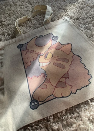 Totebag ghibli chatbus catbus tonari no totoro, marke: Ghibli, zustand: Neu, mit Etikett, 18,00 €, 19,60 € inklusive Vinted-Käuferschutz