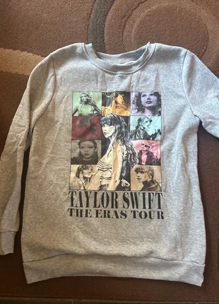Taylor swift eras tour sweatshirt, condition: Good, size: S / UK 8-10, £5.00, £5.95 includes Buyer Protection