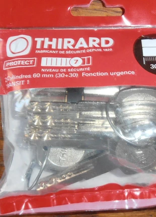 thirard protect 2 cylindres 60 mm 30x30 avec 10 cles trafic 6 securite 7, condition: New with tags, €25.00, €26.95 includes Buyer Protection