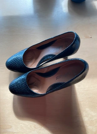 Zapatos negros Clarks softwear, marque: Clarks, état: Neuf sans étiquette, taille: 36, 10,00 €, 11,20 € Protection acheteurs incluse