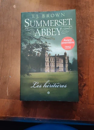 Livre pour Ados Saga Summerset Abbey, estado: Muito bom, €1.50, €2.28 inclui Proteção do Comprador
