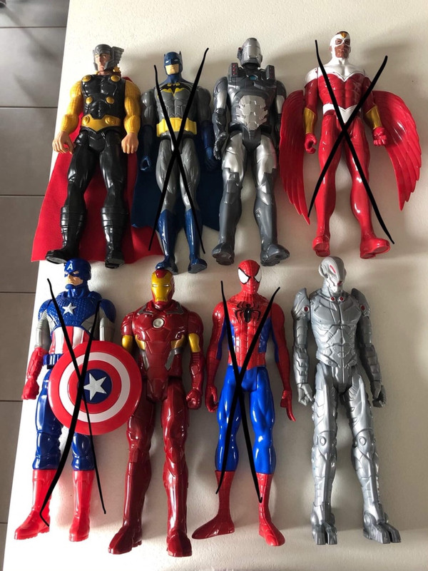 Figurines super héros