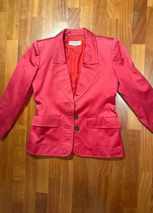 Blazer Yves Saint Laurant, brand: Yves Saint Laurent, condizioni: Buone, taglia: S / IT 40 / EU 36, €40.00, €42.70 include la Protezione acquisti