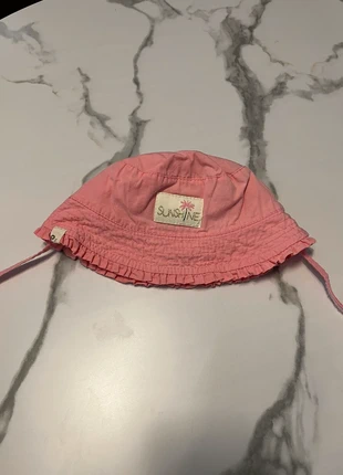 Bob réversible , brand: Tape à l'œil, condition: Very good, size: 6-12 months, 47 cm, €1.00, €1.75 includes Buyer Protection