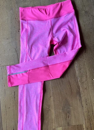 Leggings 3/4 donna Tg XS, condizioni: Ottime, taglia: XS / IT 38 / EU 34, €3.00, €3.85 include la Protezione acquisti