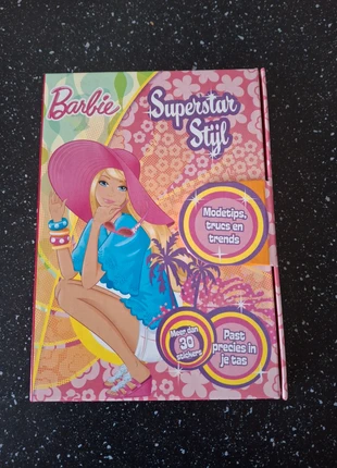 Boekje Barbie Superstar Stijl, état: Neuf sans étiquette, 1,50 €, 2,28 € Protection acheteurs incluse