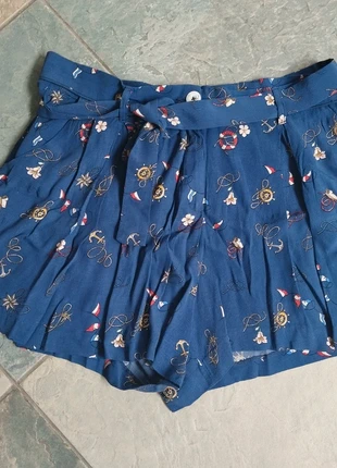 Short Marin fluide avec motifs, brand: Naf Naf, condition: Very good, size: XL / 42 / 14, €12.00, €13.30 includes Buyer Protection