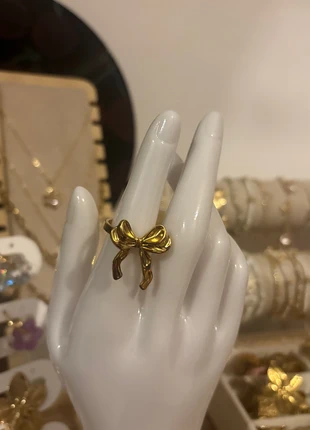 bague noeud ajustables, marke: Le Marché, zustand: Neu, größe: Größenverstellbar, 6,00 €, 7,00 € inklusive Vinted-Käuferschutz