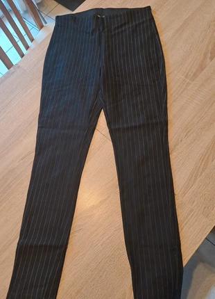 Pantalon noir à rayures Pimkie – taille élastique, marke: Pimkie, zustand: Sehr gut, größe: M / 38 / 10, 3,99 €, 4,89 € inklusive Vinted-Käuferschutz